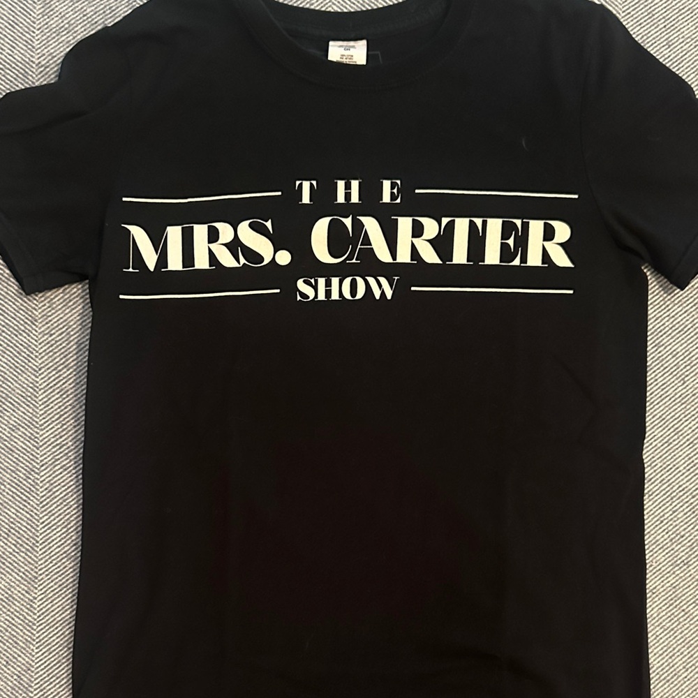 BEYONCÉ “The Mrs. Carter Show” Concert Tour Tee Shirt 2013 Black Size S $23 OBO